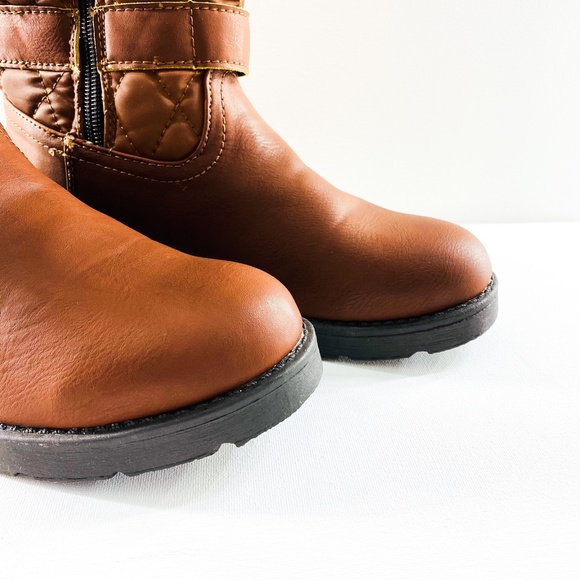 G.H. Bass & Co. Brown Quilted Winter Boots - Picture 4 of 11